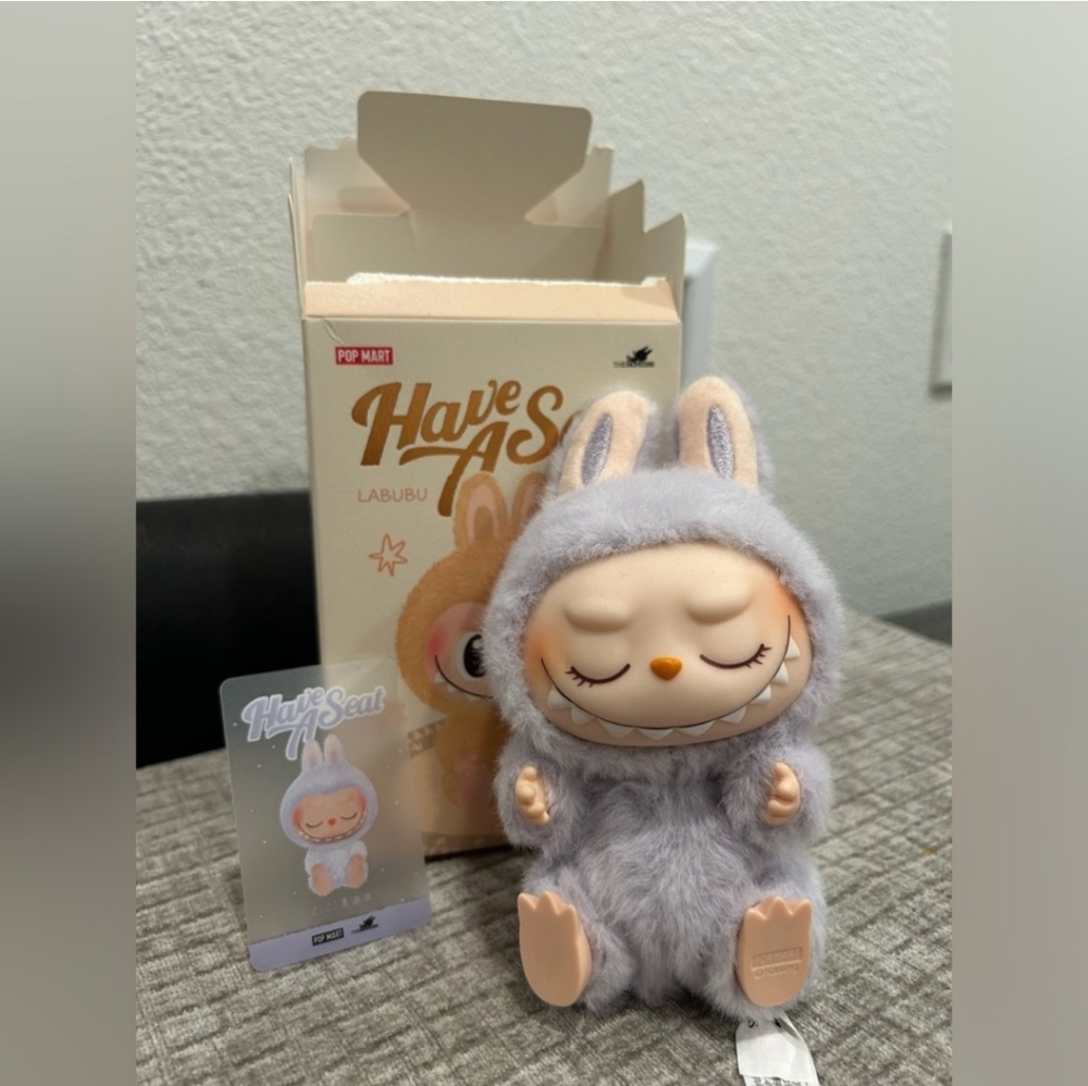Pop Mart Labubu OPENED box
